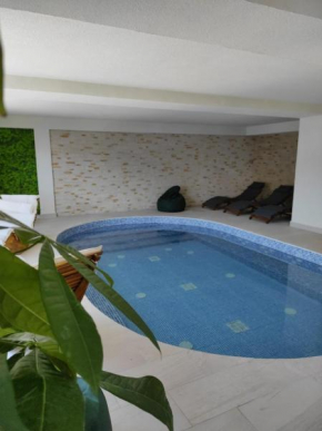 HOTEL URSULETUL